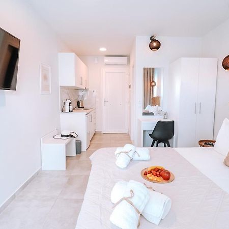 Sithon Diamond Suites 2 Nikiti  Ngoại thất bức ảnh