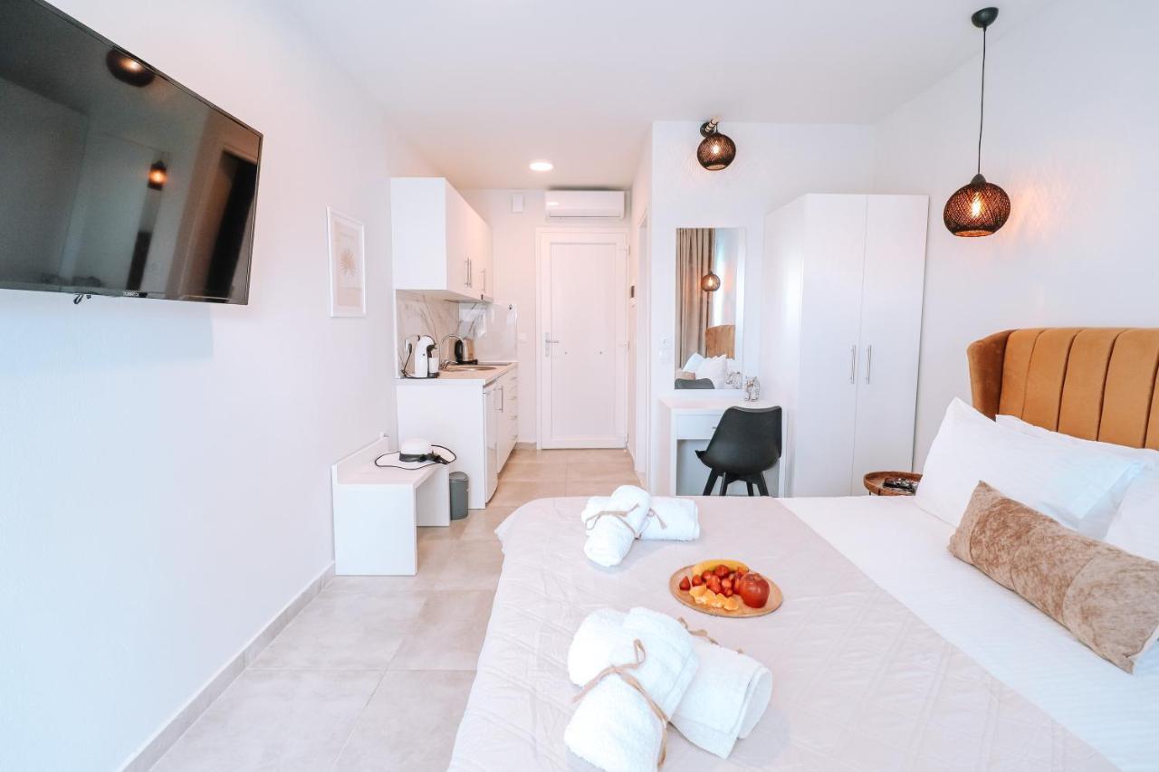 Sithon Diamond Suites 2 Nikiti  Ngoại thất bức ảnh